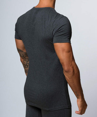 T-Shirt V Neck - Essentials