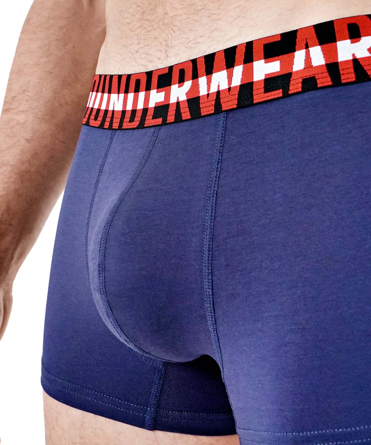Trunk - Black & Red
