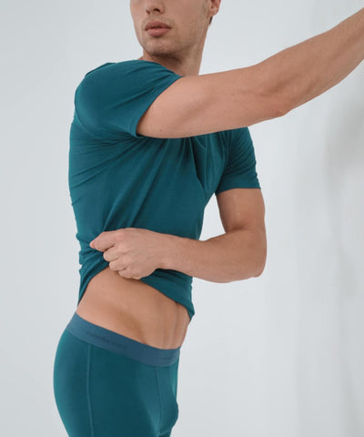 T-Shirt V Neck - Essentials