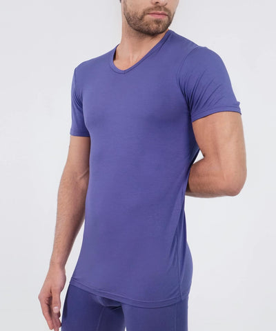 T-Shirt V Neck - Essentials